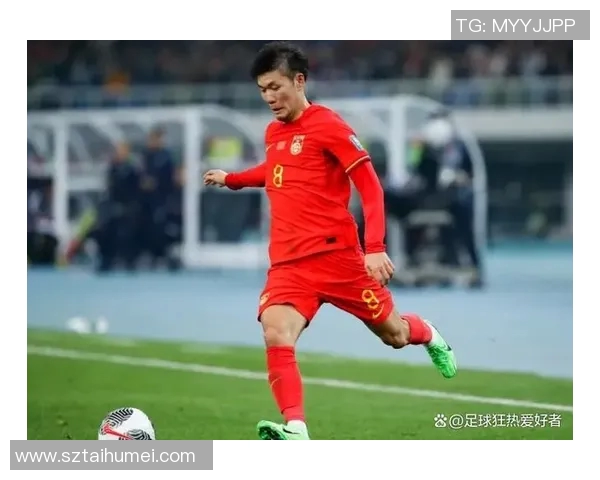 中国足球明星为国出战的荣耀与挑战之路