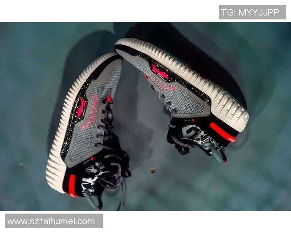 反伍明星款218篮球全新上市运动爱好者必备的潮流之选